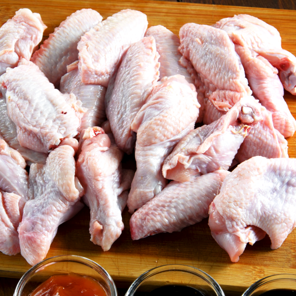 Chicken Wing Split Tip - Raw - Richard's Fine Meats - 260 Lakeshore Road - St Catharines - ON - 289-362-1792